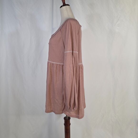 MisSky Soft Waffle Maternity Tunic with Blouson Sleeves Size Medium - Picture 4 of 6